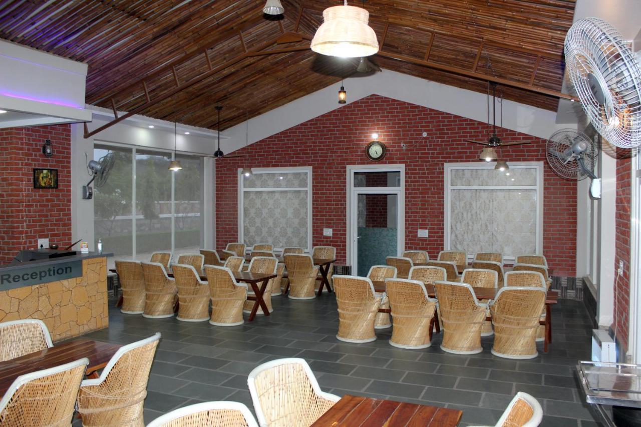 Amrit Van Resort Jaipur Ngoại thất bức ảnh